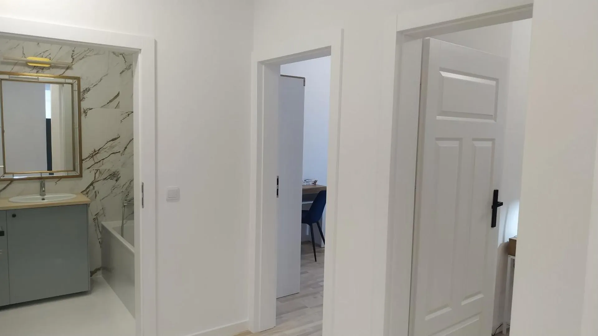 Ferienwohnung Warsaw De Luxe